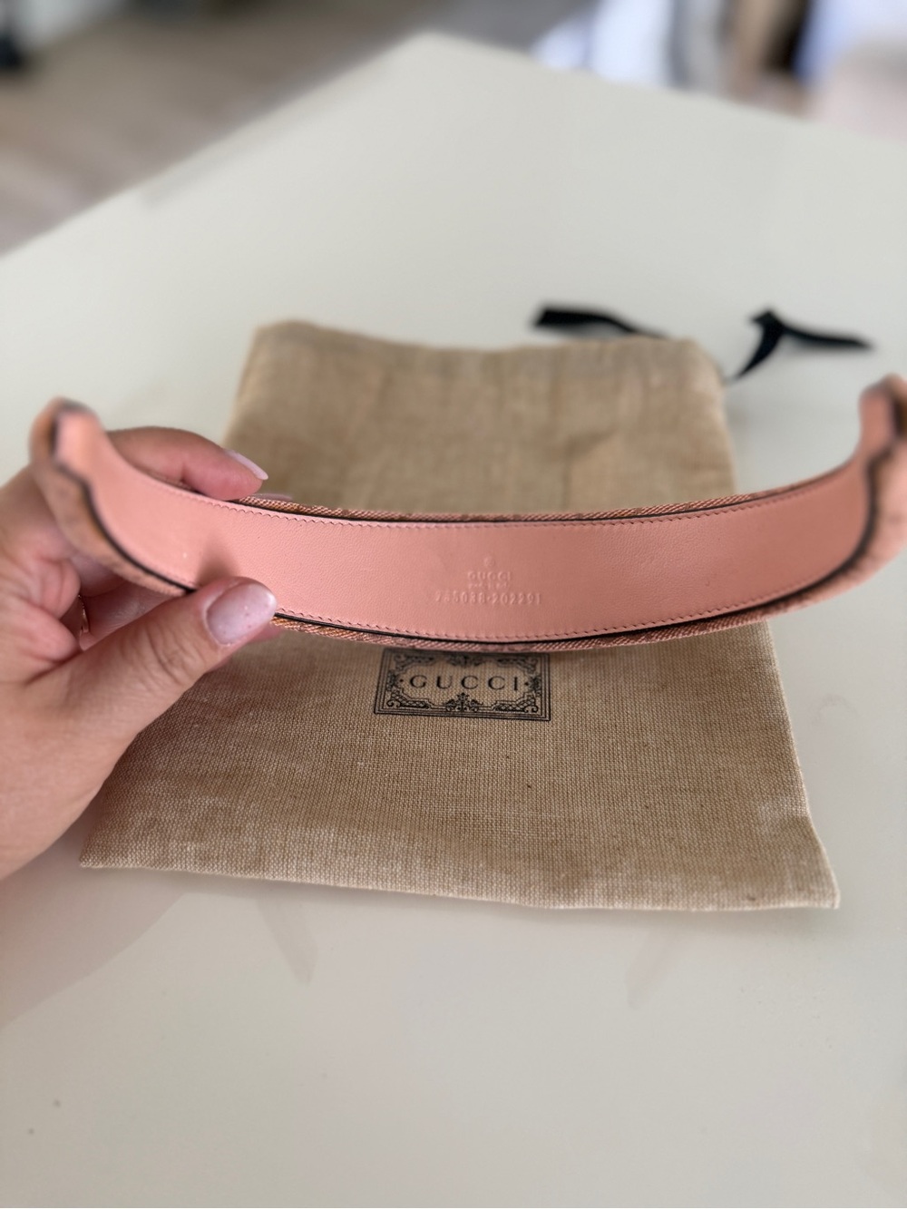 Gucci Pink Canvas GG Monogram Padded Headband - Picture 3 of 6